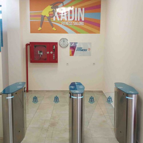 SB 100FL XL – Angular Leaf Turnstile for Disabled Person