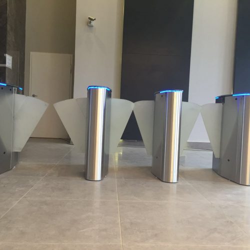 SB 100FL XL – Angular Leaf Turnstile for Disabled Person