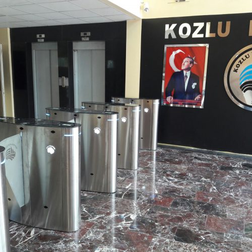 SB 100FL XL – Angular Leaf Turnstile for Disabled Person