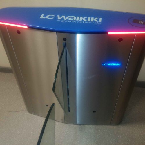 SB 100FL XL – Angular Leaf Turnstile for Disabled Person